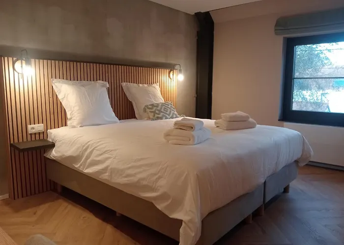 Dionbulles & Dionlodge Guesthouse, Private Wellness Pool In Option