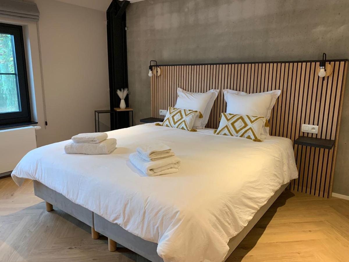 Dionbulles & Dionlodge Guesthouse, Private Wellness Pool In Option Bed & Breakfast